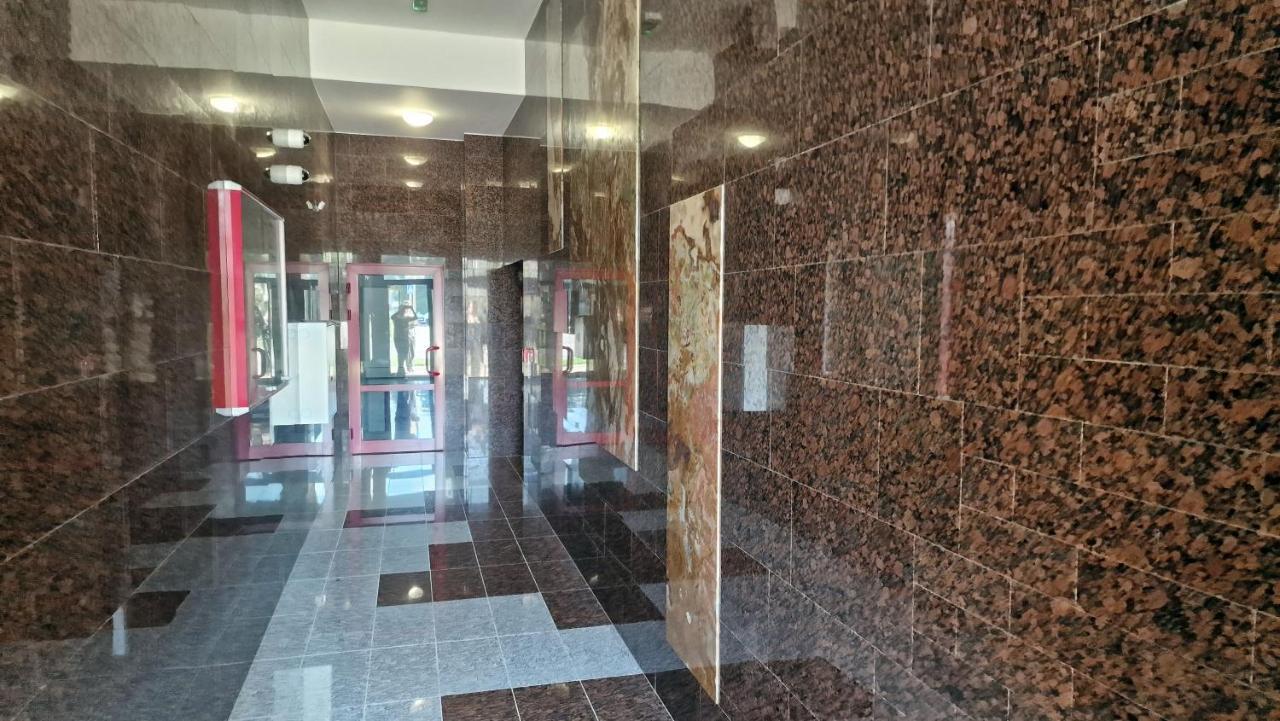 Luxo 2 Room Apartments By Bratislavatrip Экстерьер фото