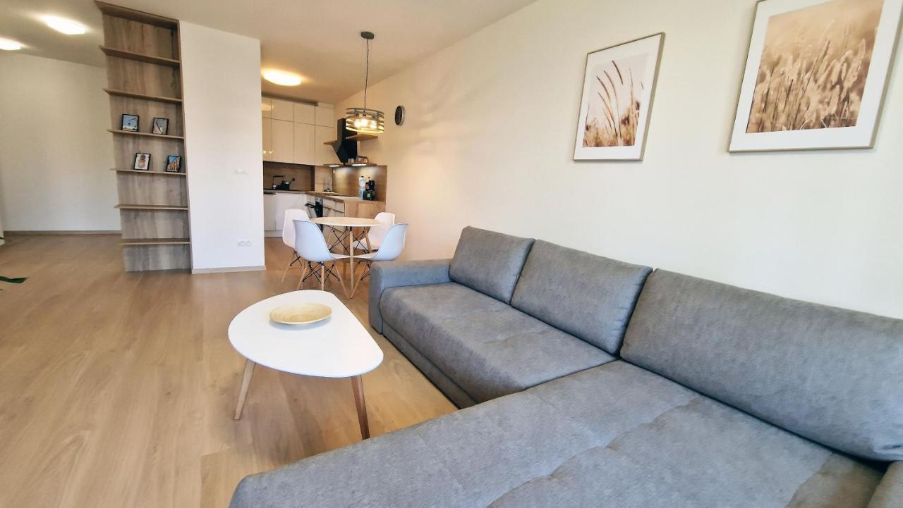 Luxo 2 Room Apartments By Bratislavatrip Экстерьер фото